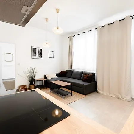 Olysimmo Aparthotel