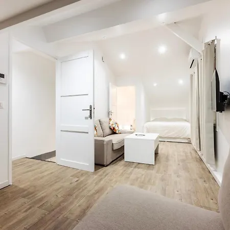 Aparthotel Olysimmo