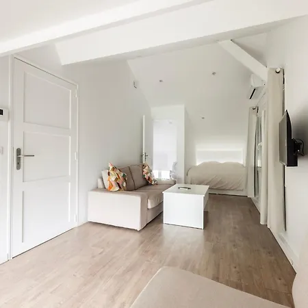 Olysimmo Aparthotel 3*